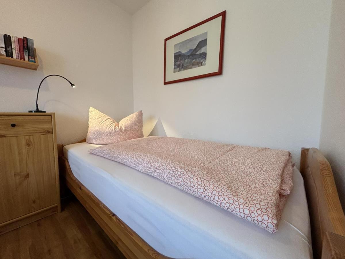 Haus Hohe Worth, 110 *